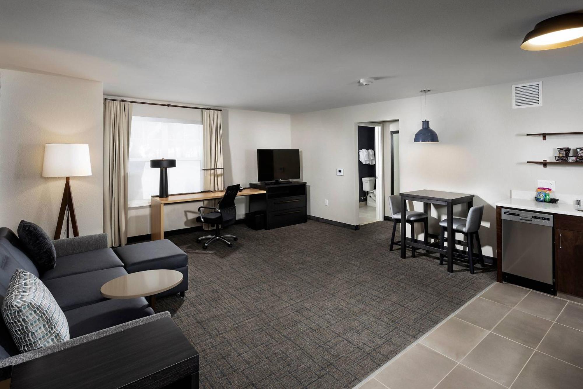 Residence Inn By Marriott Milwaukee Brookfield Extérieur photo